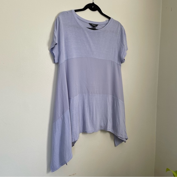 Simply Vera | Lavender Asymmetrical Short Sleeve Top | Size Medium - Picture 2 of 10